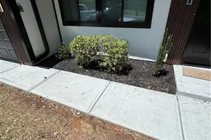 5770 Ivywood Dr, Lithonia, GA 30038 - Photo 7