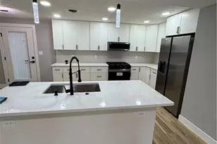 5770 Ivywood Dr, Lithonia, GA 30038 - Photo 13