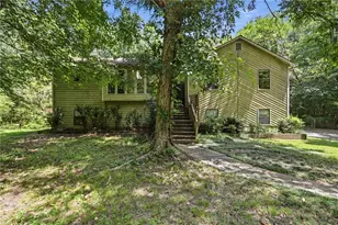 819 Tramore Ct, Powder Springs, GA 30127 - Photo 1