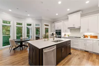 5120 Post Oak Tritt Road NE, Roswell, GA 30075 - Photo 19