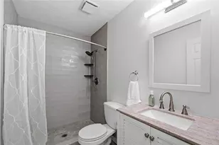 270 Parkmont Ct, Roswell, GA 30076 - Photo 17