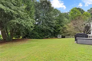 3605 Highland Bluff Dr, Suwanee, GA 30024 - Photo 35