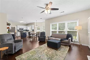 3605 Highland Bluff Dr, Suwanee, GA 30024 - Photo 17