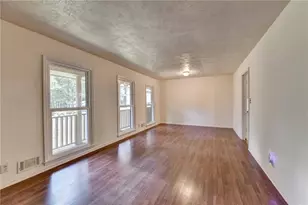 1138 Woodland Cir, Lawrenceville, GA 30043 - Photo 5