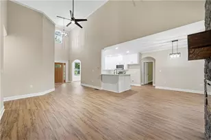 1119 SE Plantation Dr SE, Conyers, GA 30094 - Photo 13