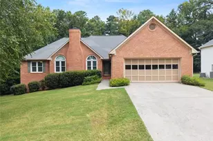 1974 Firelight Ln, Buford, GA 30519 - Photo 1