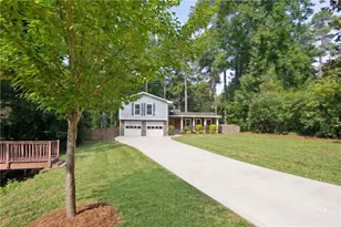 2264 Hylaea Rd, Tucker, GA 30084 - Photo 3