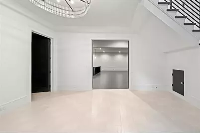 5211 Powers Ferry Road, Sandy Springs, GA 30327 - Photo 57