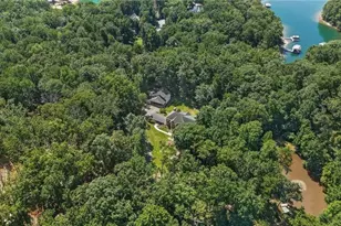 7488 Shadburn Ferry Rd, Cumming, GA 30041 - Photo 89