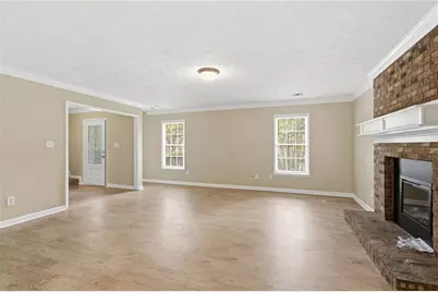 2870 Spring Ridge Circle, Snellville, GA 30039 - Photo 9