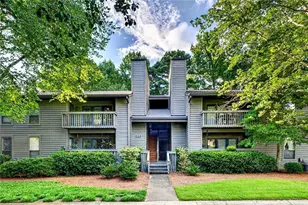 810 Tuxworth Cir, Decatur, GA 30033 - Photo 1