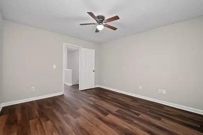 2041 Charter Manor, Lithonia, GA 30058 - Photo 11