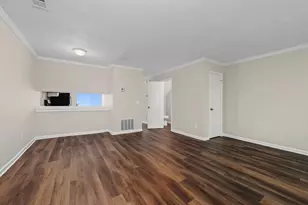 2041 Charter Manor, Lithonia, GA 30058 - Photo 7