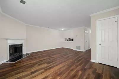 2041 Charter Manor, Lithonia, GA 30058 - Photo 5