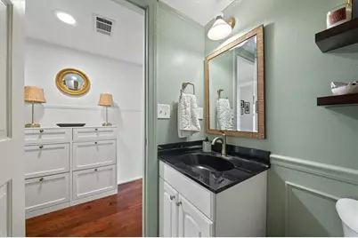 12 Queen Victoria Place NE, Atlanta, GA 30342 - Photo 17