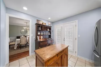 12 Queen Victoria Place NE, Atlanta, GA 30342 - Photo 13