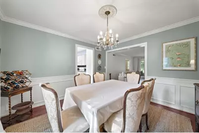 12 Queen Victoria Place NE, Atlanta, GA 30342 - Photo 15
