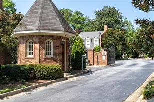 12 Queen Victoria Pl NE, Atlanta, GA 30342 - Photo 49