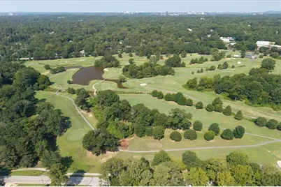 12 Queen Victoria Place NE, Atlanta, GA 30342 - Photo 55
