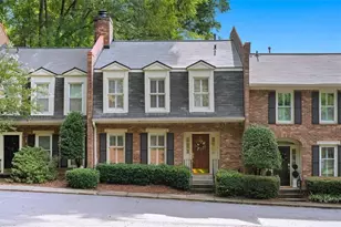 12 Queen Victoria Pl NE, Atlanta, GA 30342 - Photo 1