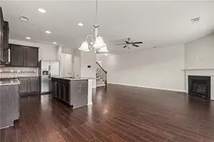 5885 Seabright Ln, Atlanta, GA 30349 - Photo 11