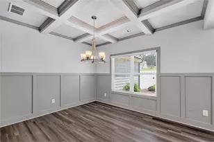 137 Holtz Dr, Carrollton, GA 30117 - Photo 5