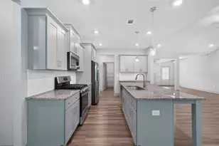 137 Holtz Dr, Carrollton, GA 30117 - Photo 13