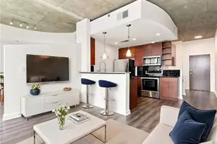 3324 Peachtree Rd NE, Atlanta, GA 30326 - Photo 3