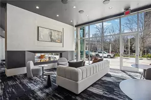 3324 Peachtree Rd NE, Atlanta, GA 30326 - Photo 25