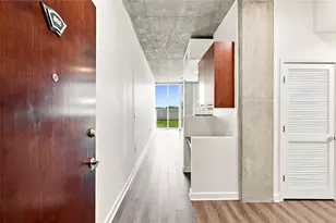 3324 Peachtree Rd NE, Atlanta, GA 30326 - Photo 17
