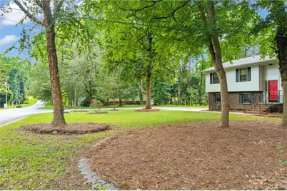 6193 Pine Lane, Douglasville, GA 30135 - Photo 9
