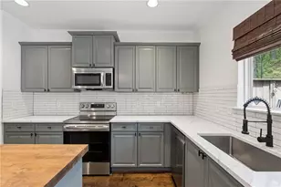 1064 Liberty Pkwy NW, Atlanta, GA 30318 - Photo 7