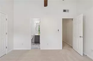 1064 Liberty Pkwy NW, Atlanta, GA 30318 - Photo 25