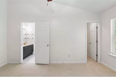 1064 Liberty Parkway NW, Atlanta, GA 30318 - Photo 19