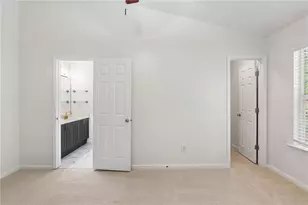 1064 Liberty Pkwy NW, Atlanta, GA 30318 - Photo 19