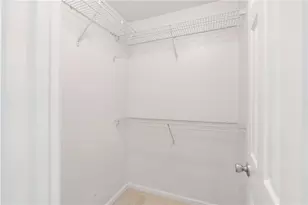 1064 Liberty Pkwy NW, Atlanta, GA 30318 - Photo 23