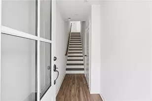 203 Color Cir, Atlanta, GA 30317 - Photo 3