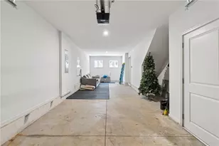 203 Color Cir, Atlanta, GA 30317 - Photo 27