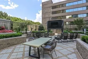 3445 Stratford Rd NE, Atlanta, GA 30326 - Photo 21