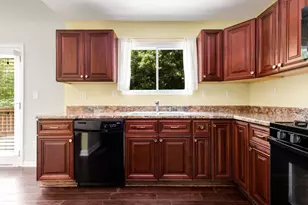 1741 Branch View Dr, Marietta, GA 30062 - Photo 17