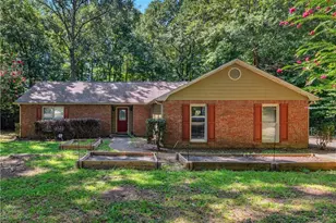 351 Waterford Dr, Jonesboro, GA 30238 - Photo 1