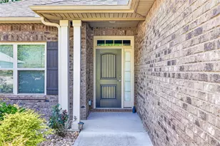 832 Hidden Hollow Cir, Commerce, GA 30529 - Photo 5