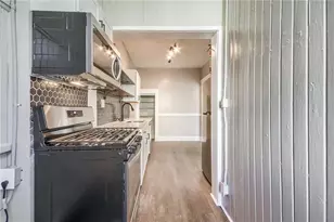 1445 Lucile Ave SW, Atlanta, GA 30310 - Photo 15