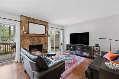 4246 D Youville Trace, Atlanta, GA 30341 - Photo 3