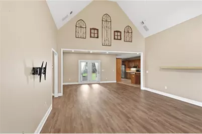 132 Hidden Creek Circle, Lizella, GA 31052 - Photo 5