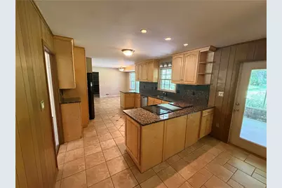 3887 Menlo Drive, Atlanta, GA 30340 - Photo 15