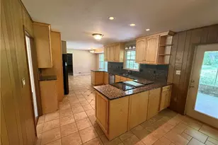 3887 Menlo Dr, Atlanta, GA 30340 - Photo 15