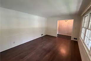 3887 Menlo Dr, Atlanta, GA 30340 - Photo 7