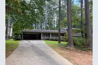3887 Menlo Drive, Atlanta, GA 30340 - Photo 57