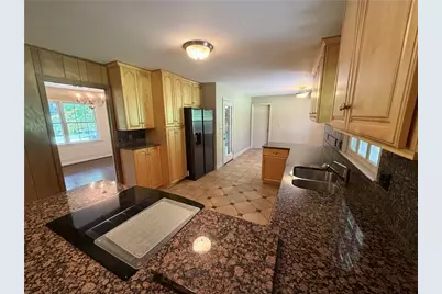 3887 Menlo Drive, Atlanta, GA 30340 - Photo 19